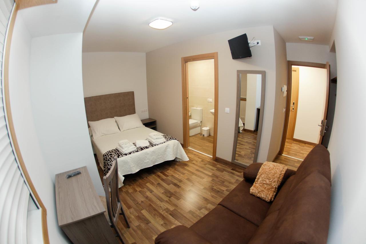 Pension Esquina Melide Zewnętrze zdjęcie