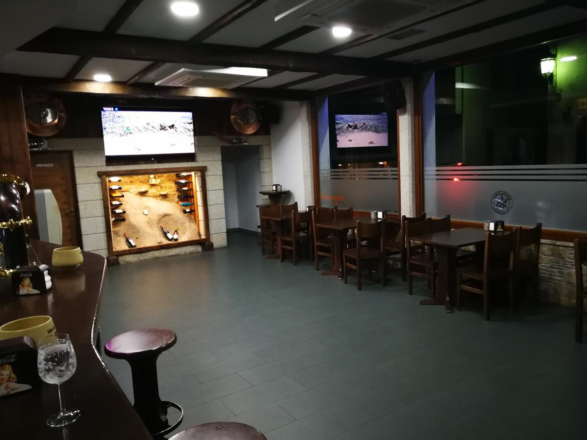 Pension Esquina Melide Zewnętrze zdjęcie